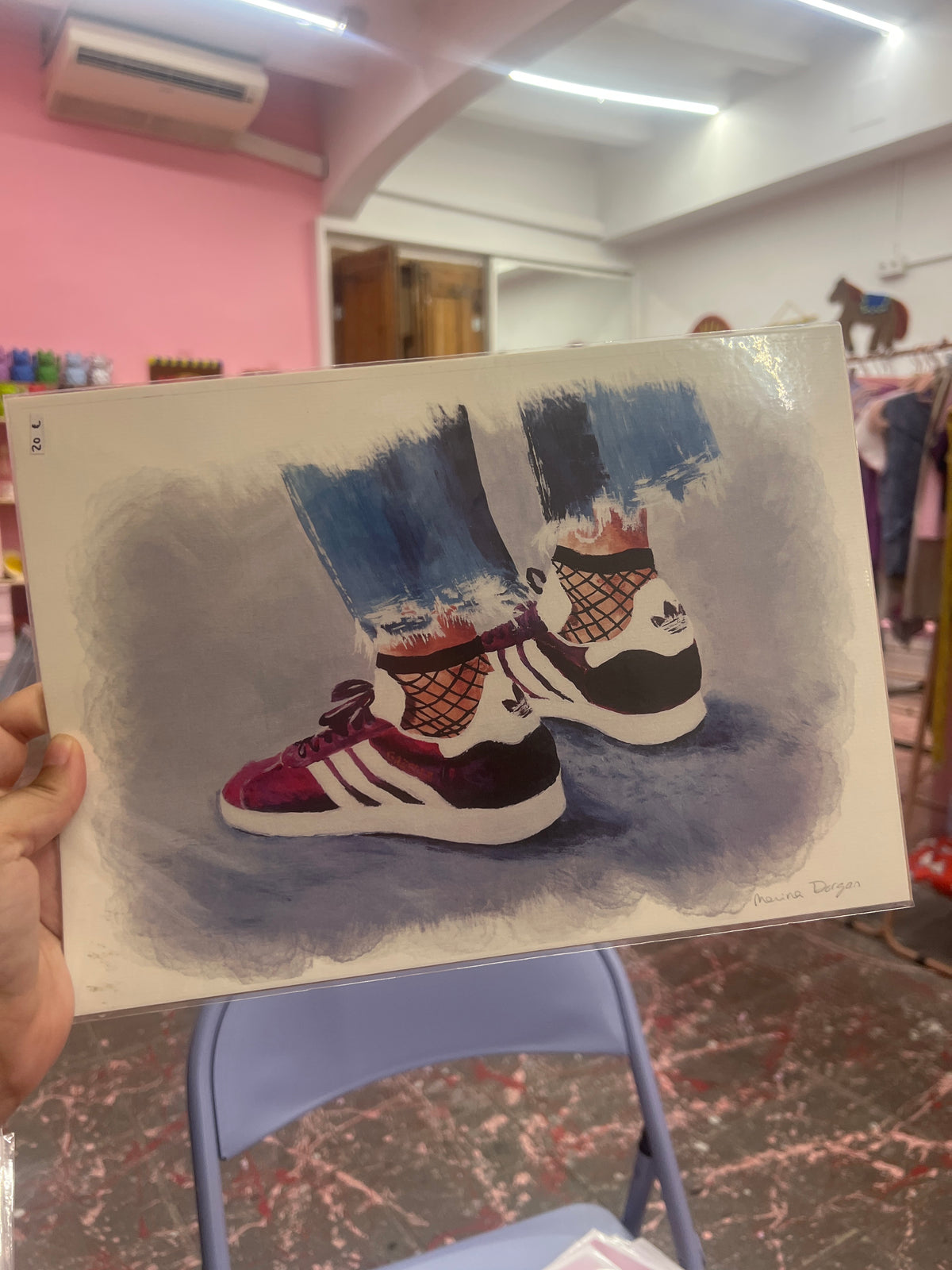 ilustracion pies adidas