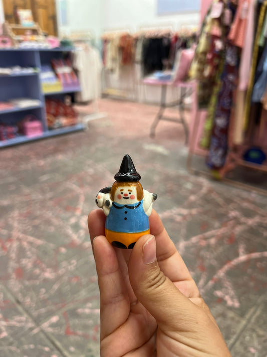 miniatura ceramica bruja 1