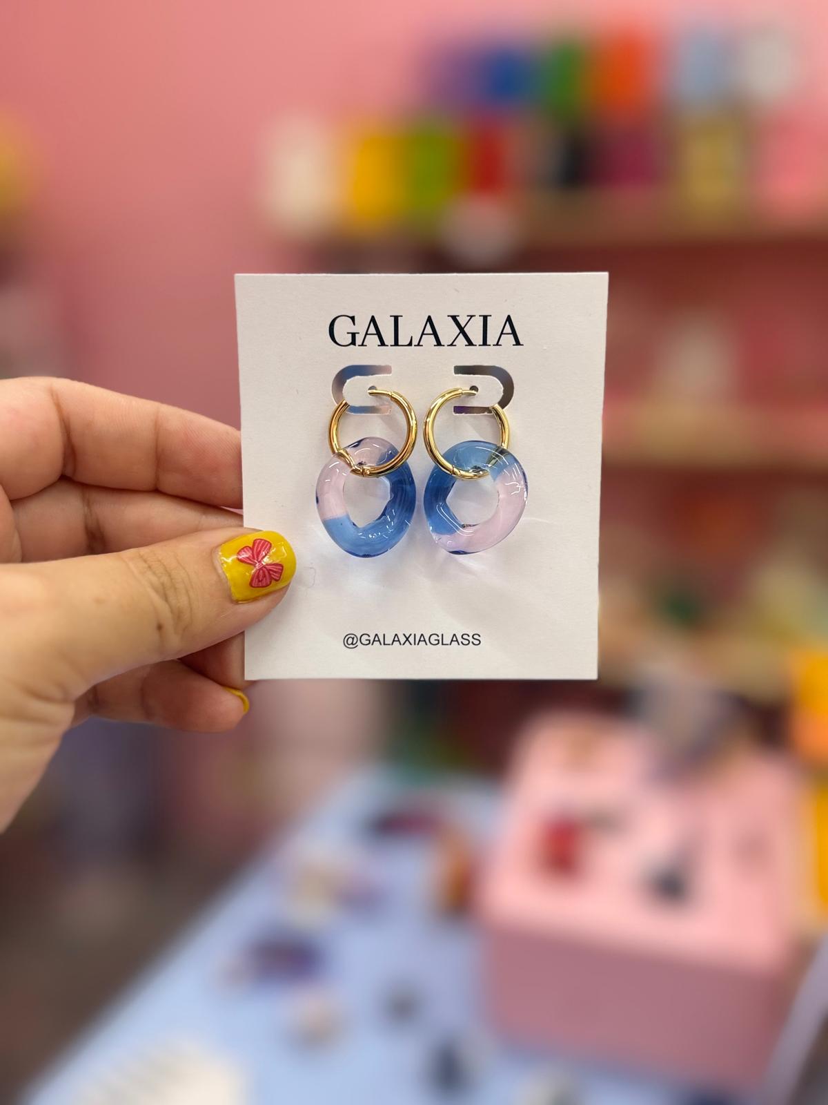 Pendiente vidrio azul claro-rosa
