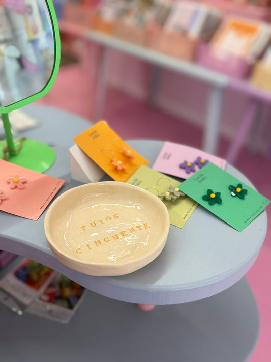 plato putos cincuenta