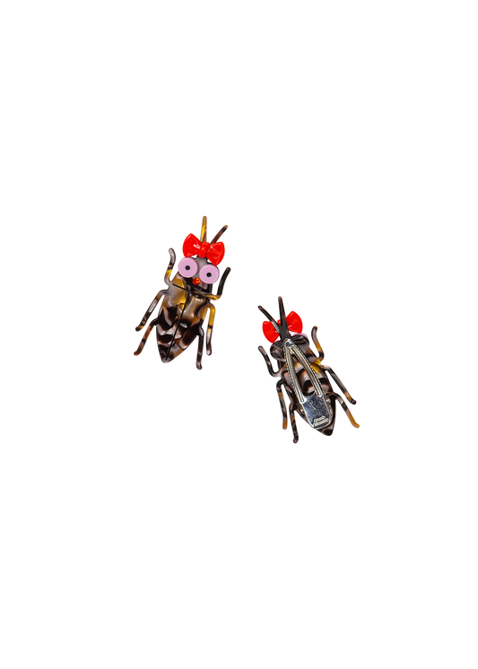 pinza de cucaracha coquette