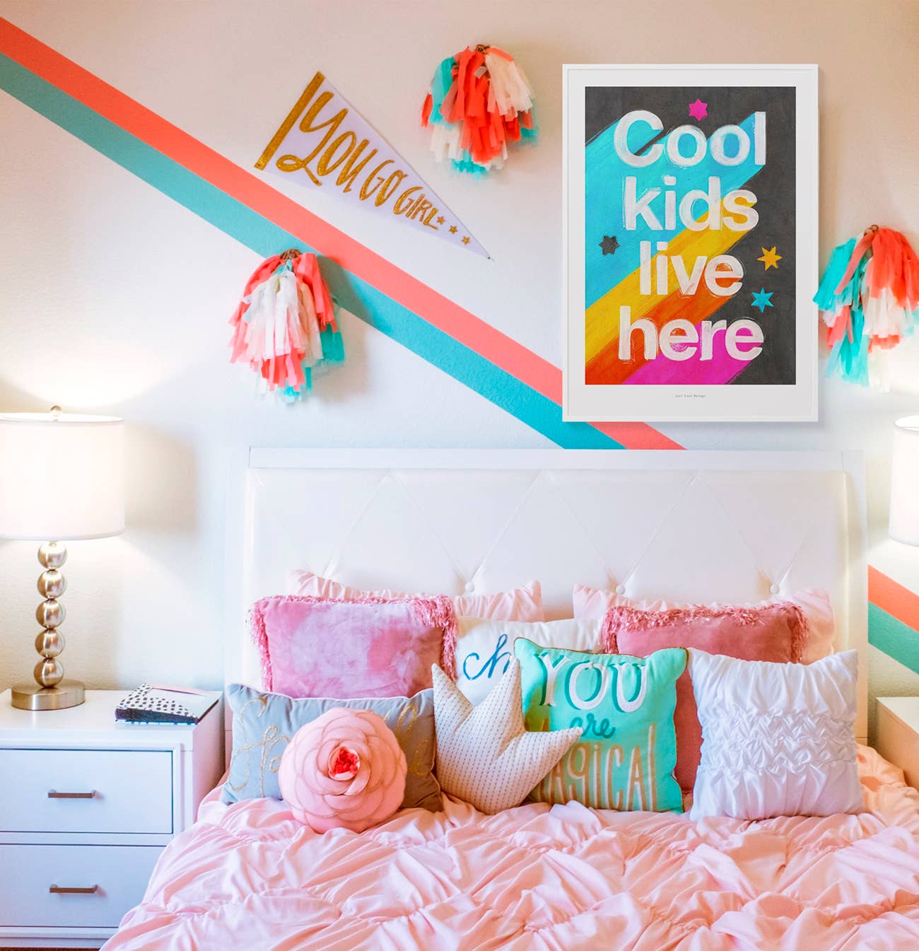 Just Cool Design - Aquí Viven Niños Geniales | Impresión Tipográfica en Negrita A4–A3