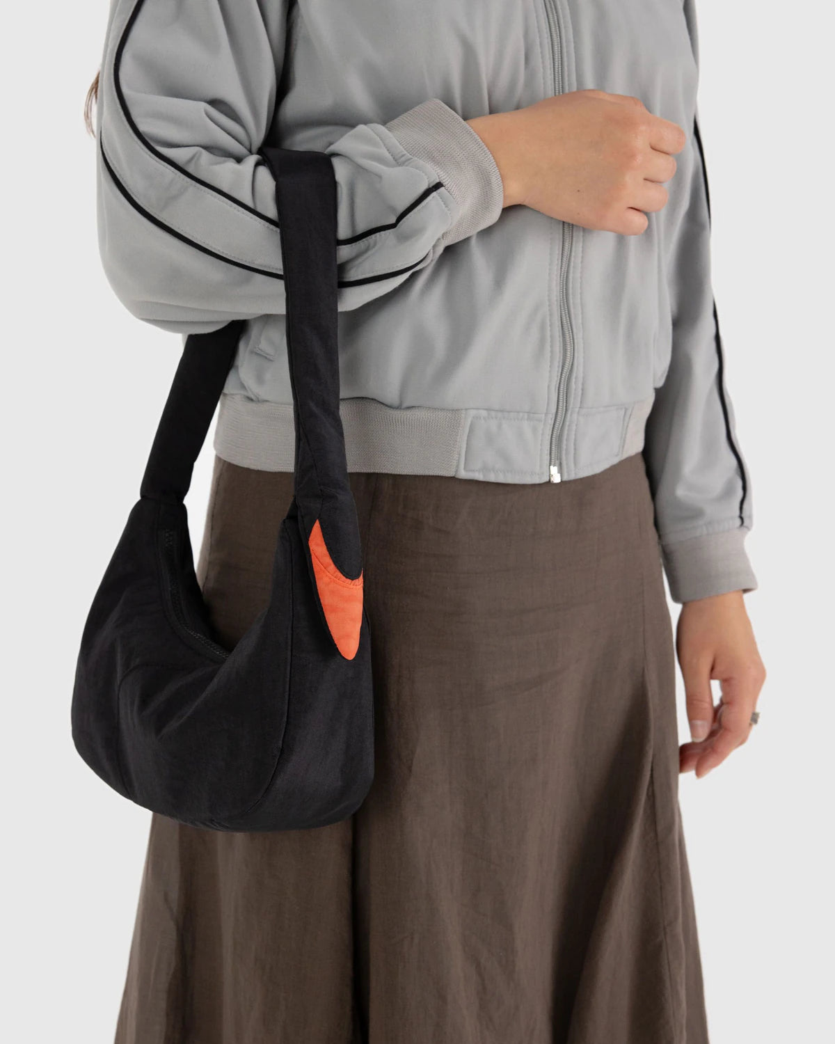 bolso cisne negro baggu