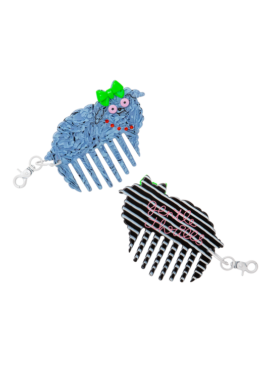 peine colgante de caniche