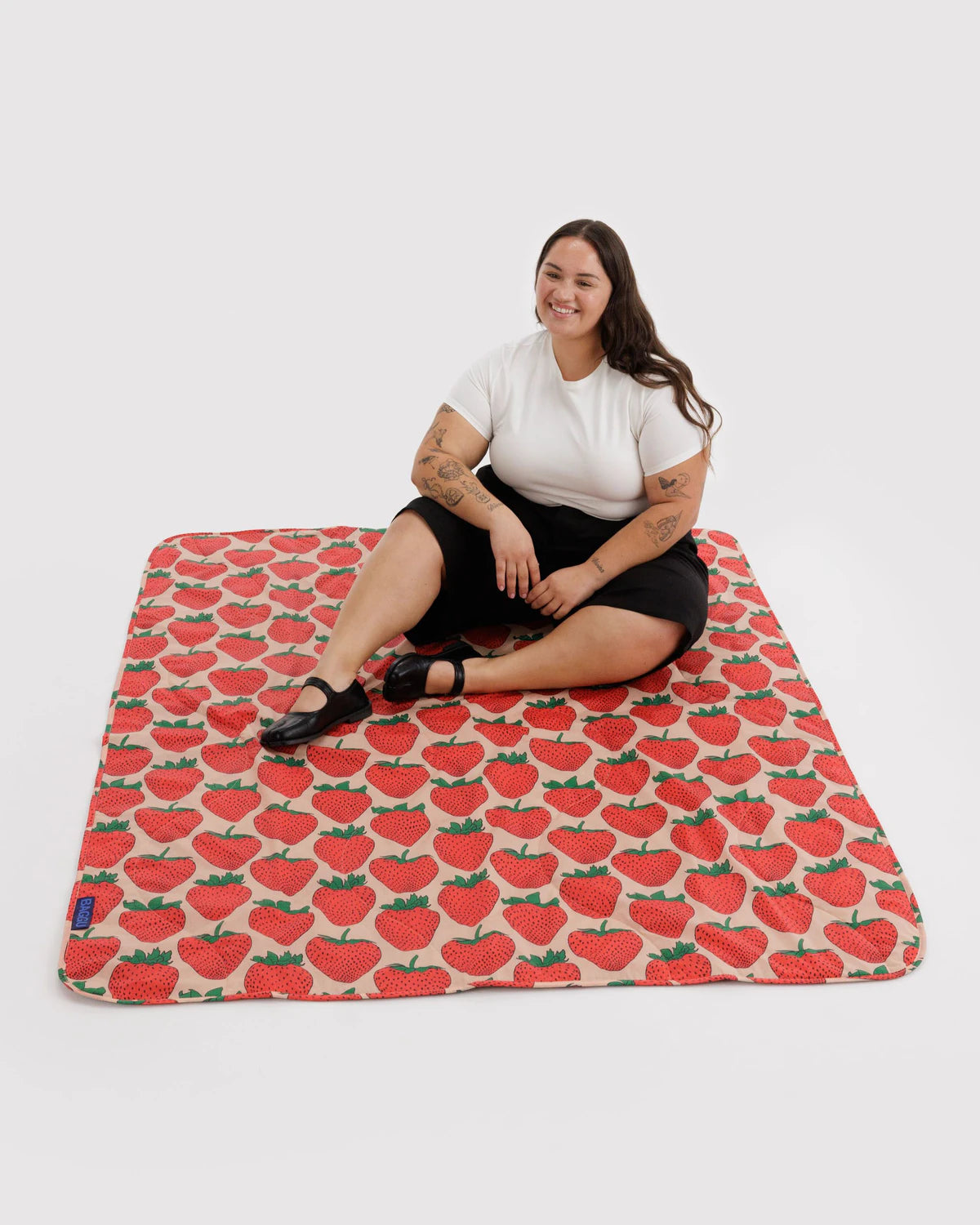 esterilla de picnic strawberry baggu