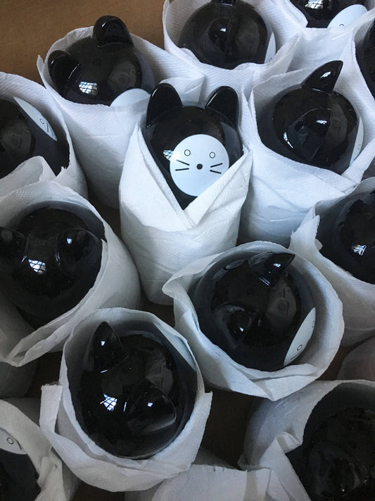 Daruma-Neko (NEGRO): BUENA VIDA.