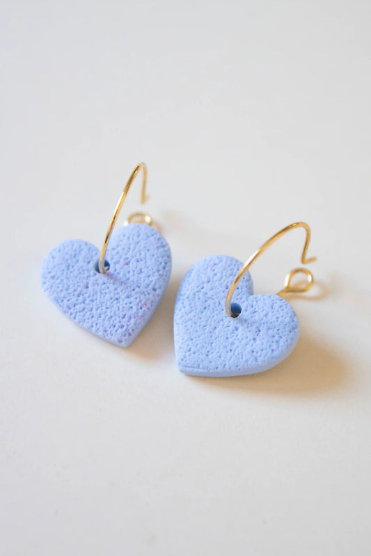 Pendientes corazon aro azul – JULIAHACECOSAS | Tienda de diseño Barcelona