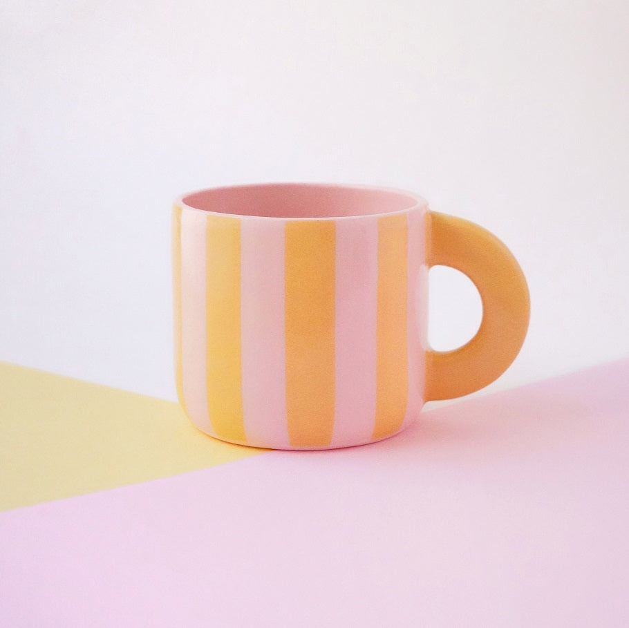 taza circus amarilla