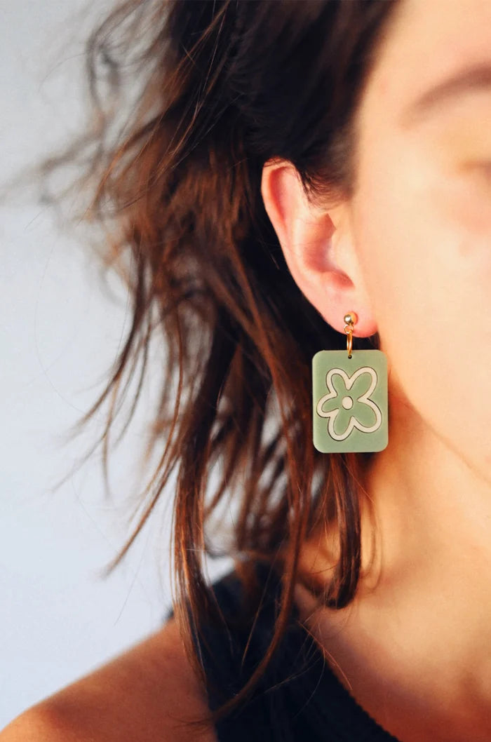 Flor verde Earring