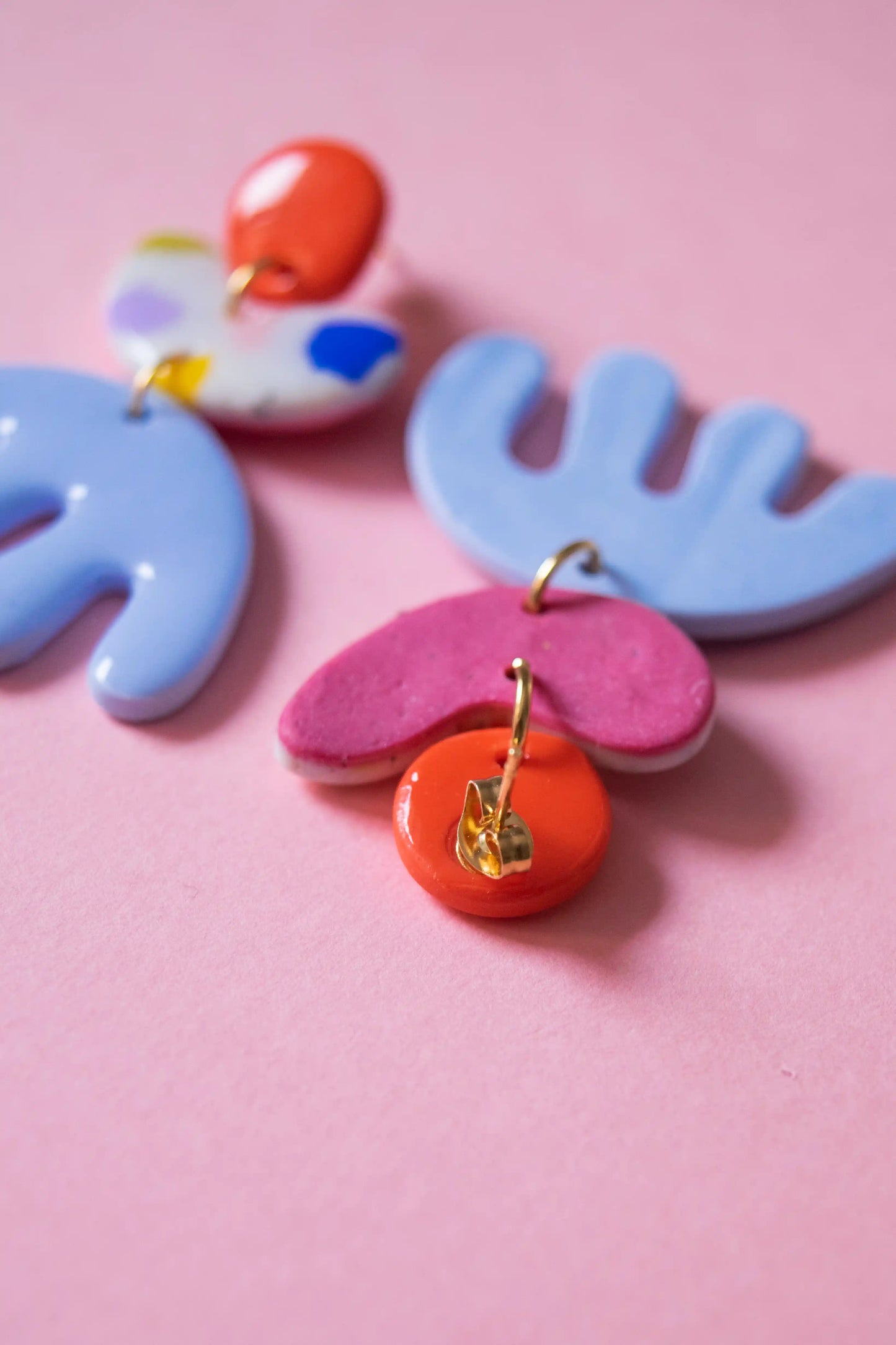 Pendientes Matisse terrazo azul – JULIAHACECOSAS | Tienda de diseño Barcelona