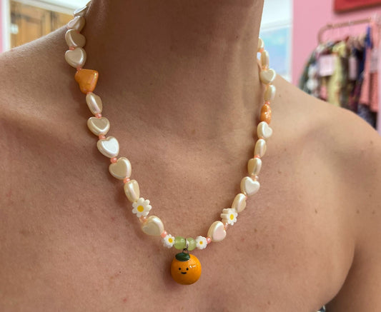 collar naranjita