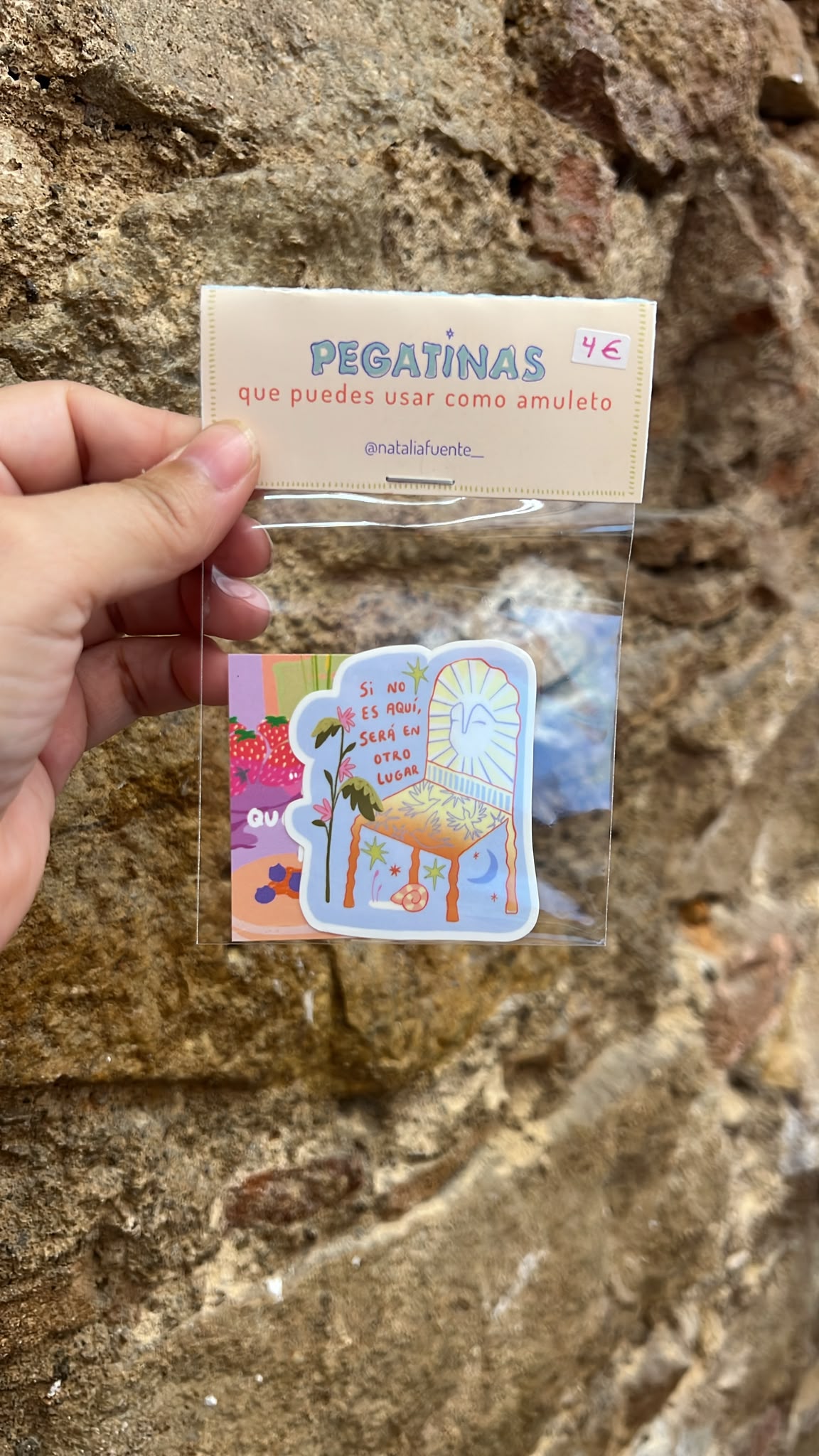 sticker en otro lugar