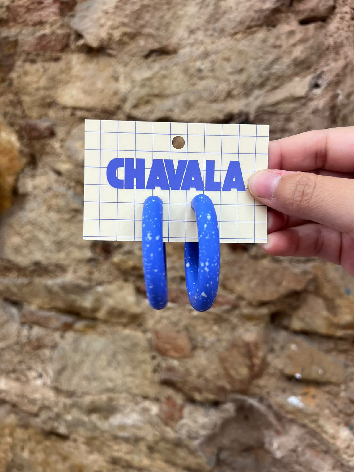aros azules moteados