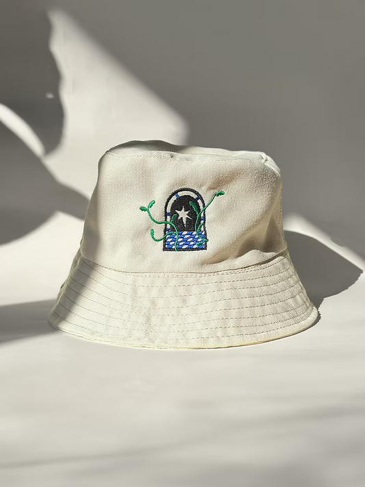 bucket botanical