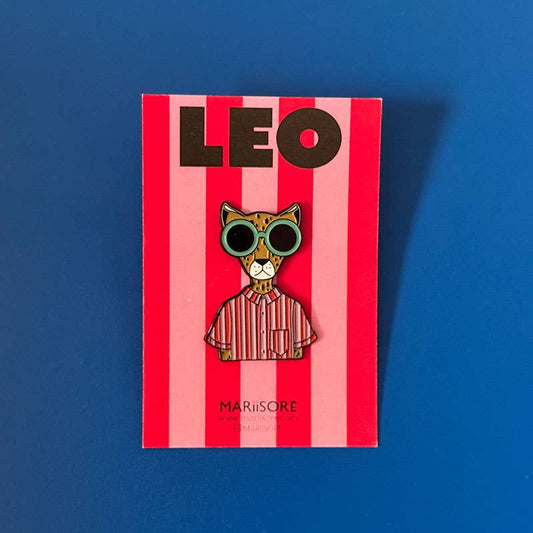 Pin Leo