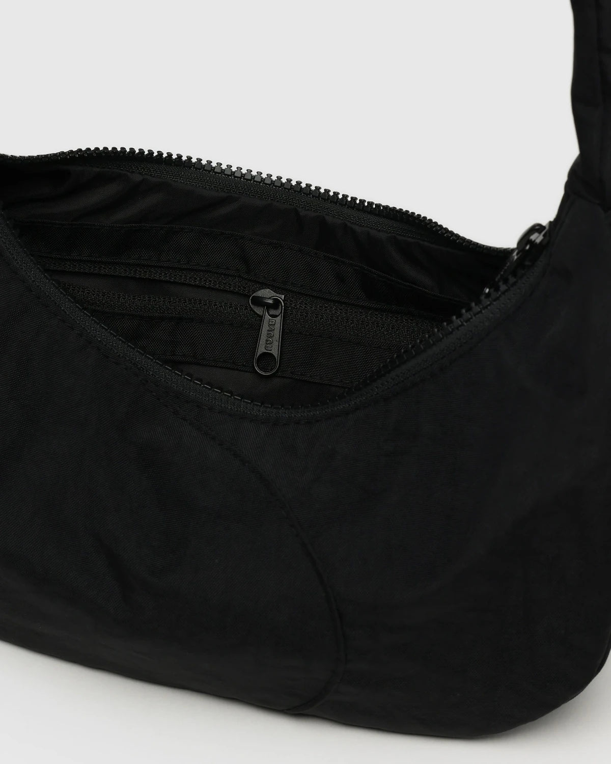 bolso cisne negro baggu