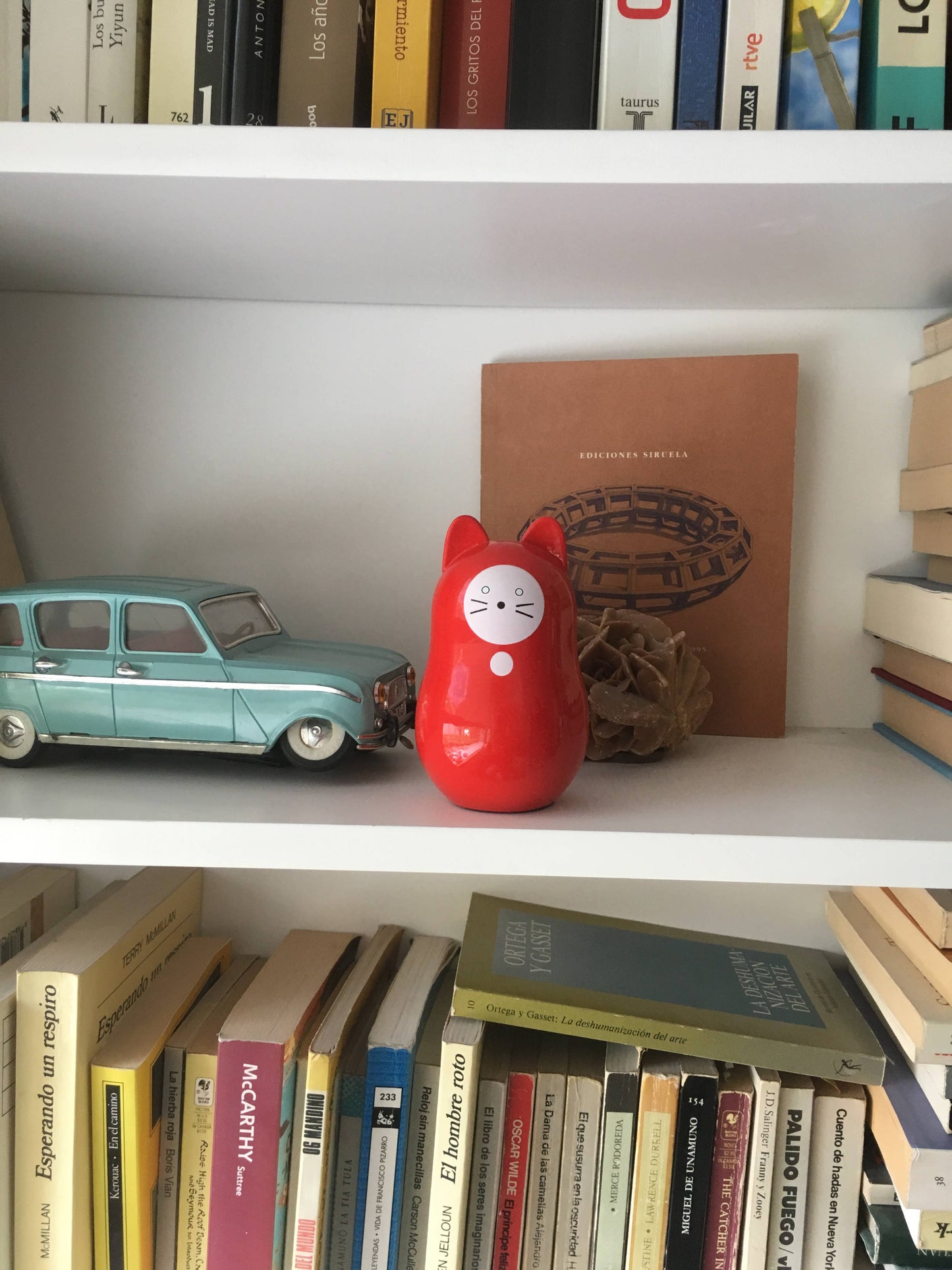Daruma-Neko (ROJO): BUENA SUERTE