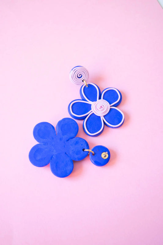Pendientes pendientes flor churro azul – JULIAHACECOSAS | Tienda de diseño Barcelona