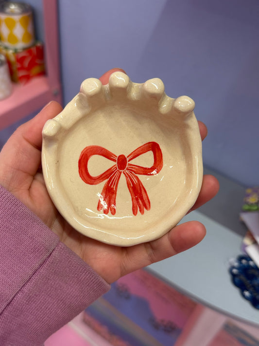 anillero de ceramica con lazo