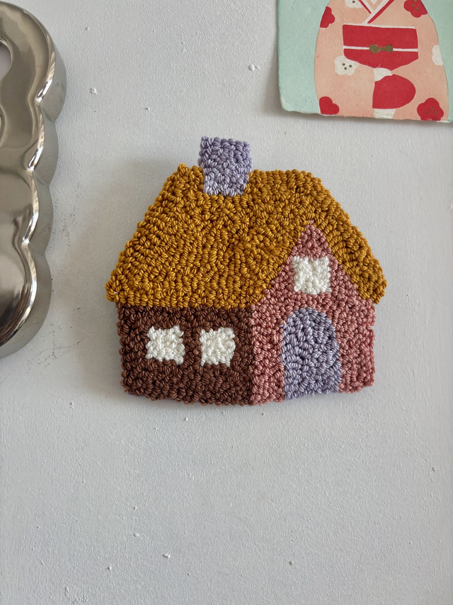 casita colgante pared